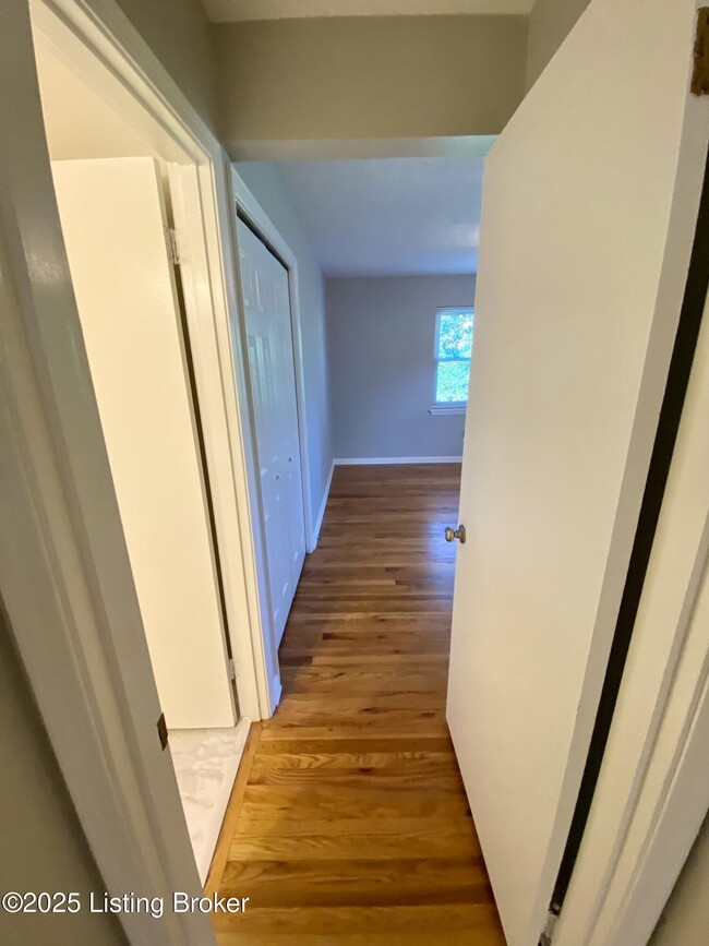Building Photo - 3603 Willowwood Ct