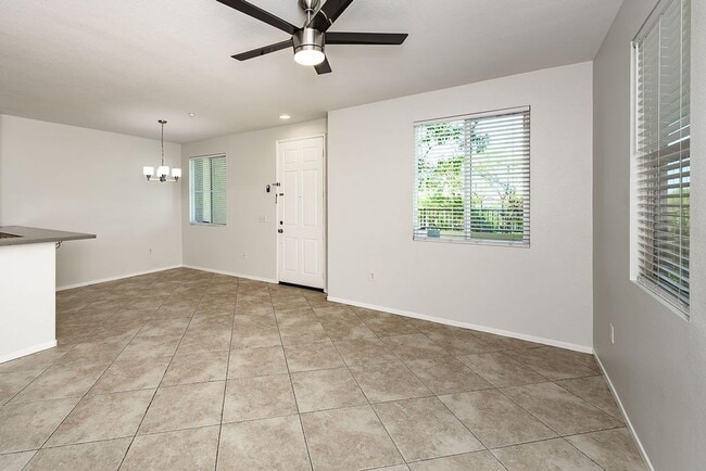 Building Photo - Serenity and Luxury Abound in Eastlake!