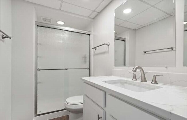 Building Photo - 13200 W Heiden Cir