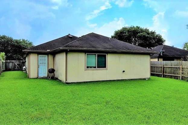 Building Photo - 5207 Riverwood Dr