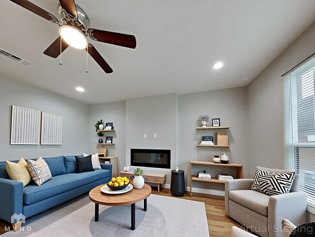 Building Photo - 712 Perry Ave