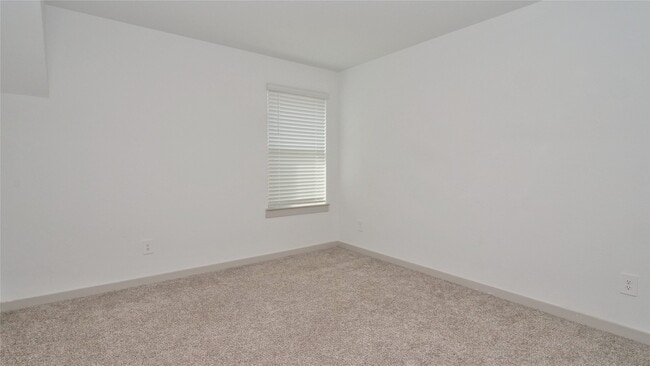 Building Photo - 28910 Yukon River Ct