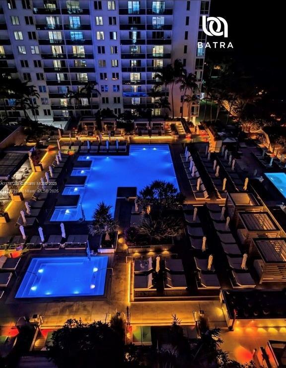Building Photo - 2301 Collins Ave