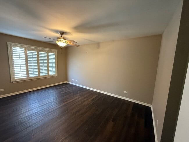 Building Photo - 1586 New Haven Dr