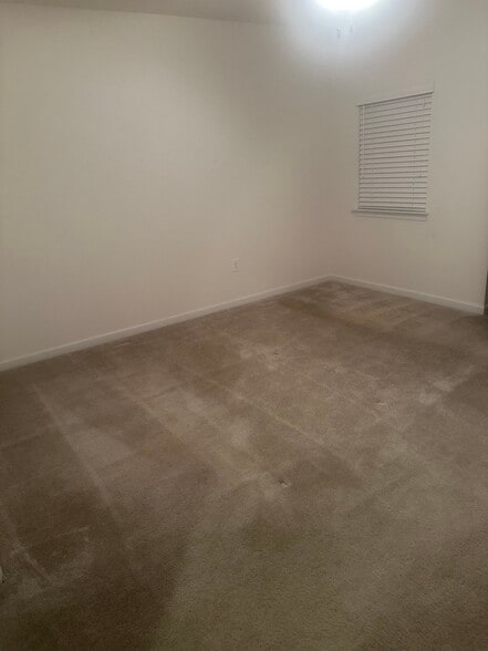 Building Photo - 5180 Mudville Ln