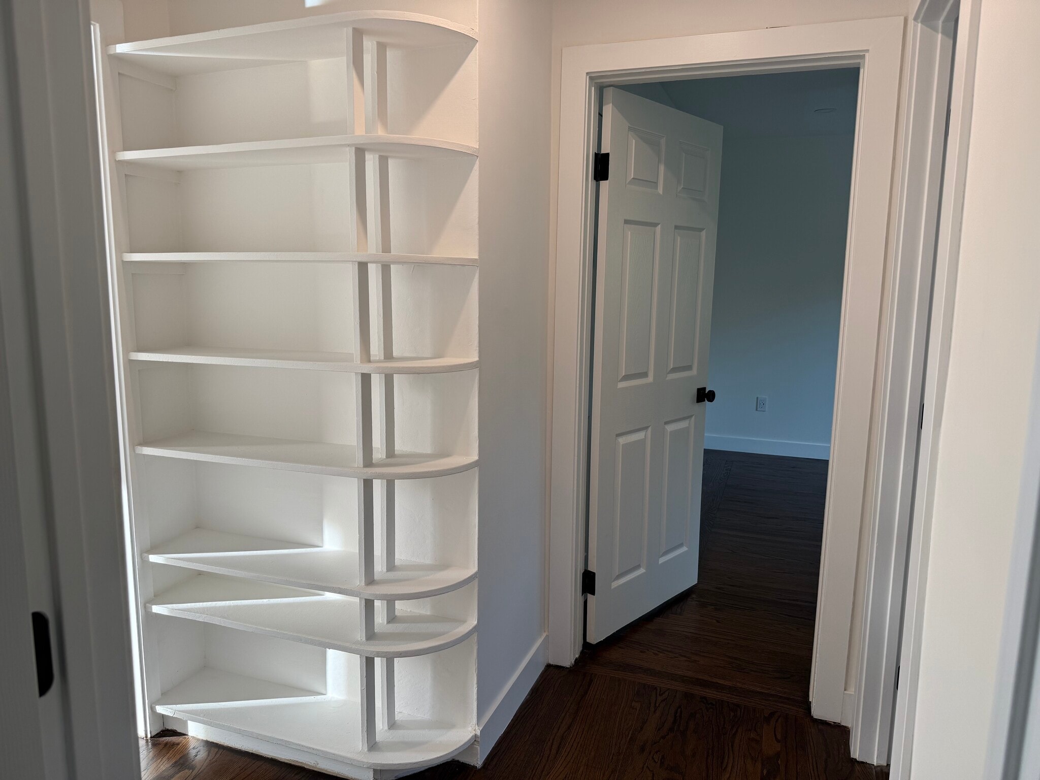 Building Photo - 3000 Parker Ave