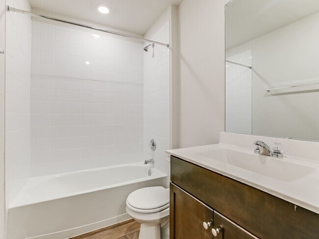 Building Photo - 912 Cinnamon Teal