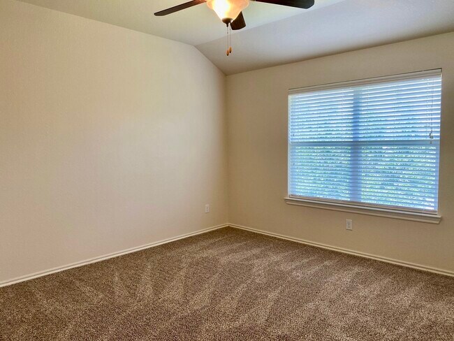 Building Photo - 6407 Densberry Ln