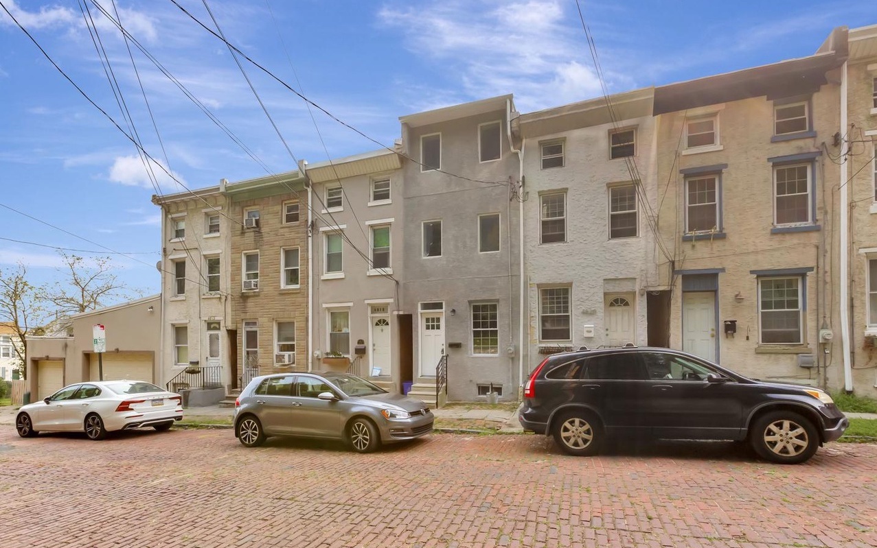 Building Photo - 4818 Smick St