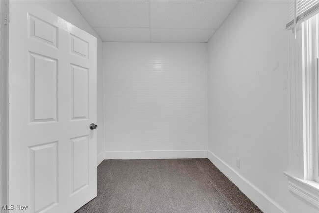 Building Photo - 9618 Willard Ave