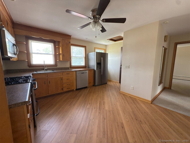 Building Photo - 65 1st Ave