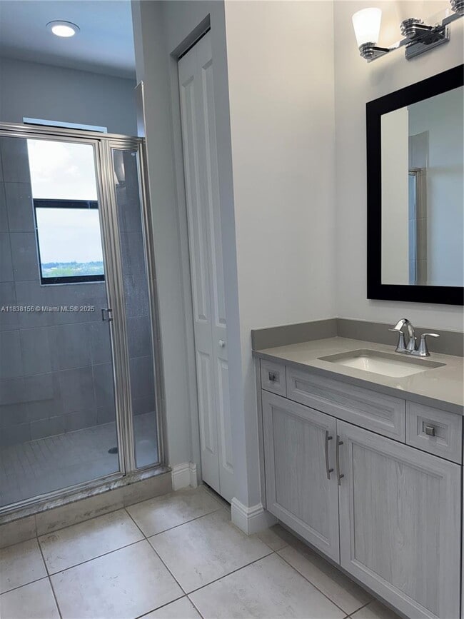 Building Photo - 16222 Sea Turtle Pl