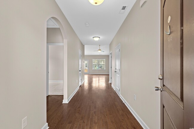 Building Photo - 1711 Sapphire Dr