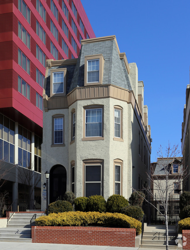 Building Photo - Campus Apartments