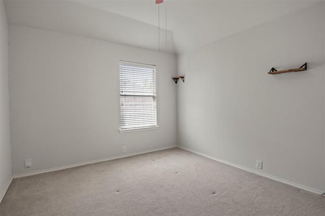 Building Photo - 2209 Geneva Ln