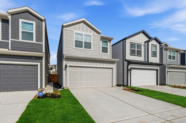 Building Photo - 17818 Delmar Hts Ln