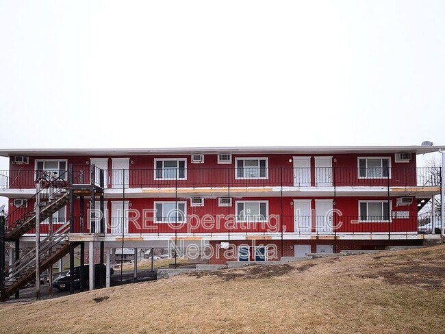 Building Photo - 540 S 30th St