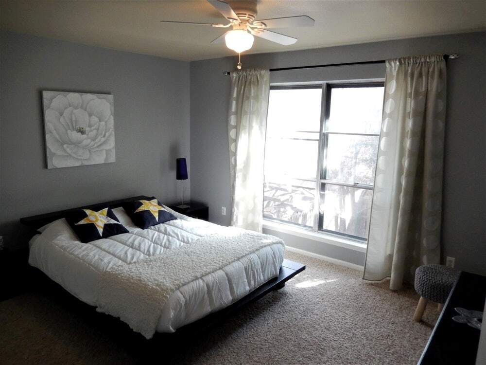 upstairs bedroom 2 - 9106 Emberglow Ln