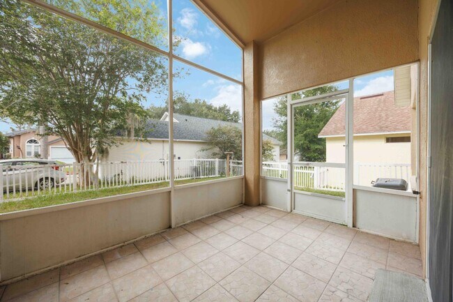 Building Photo - 2364 Paulette Dr