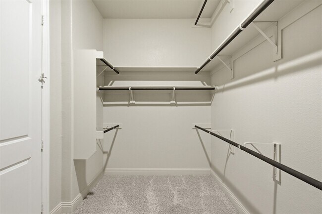 Building Photo - 3537 Ridgecross Dr