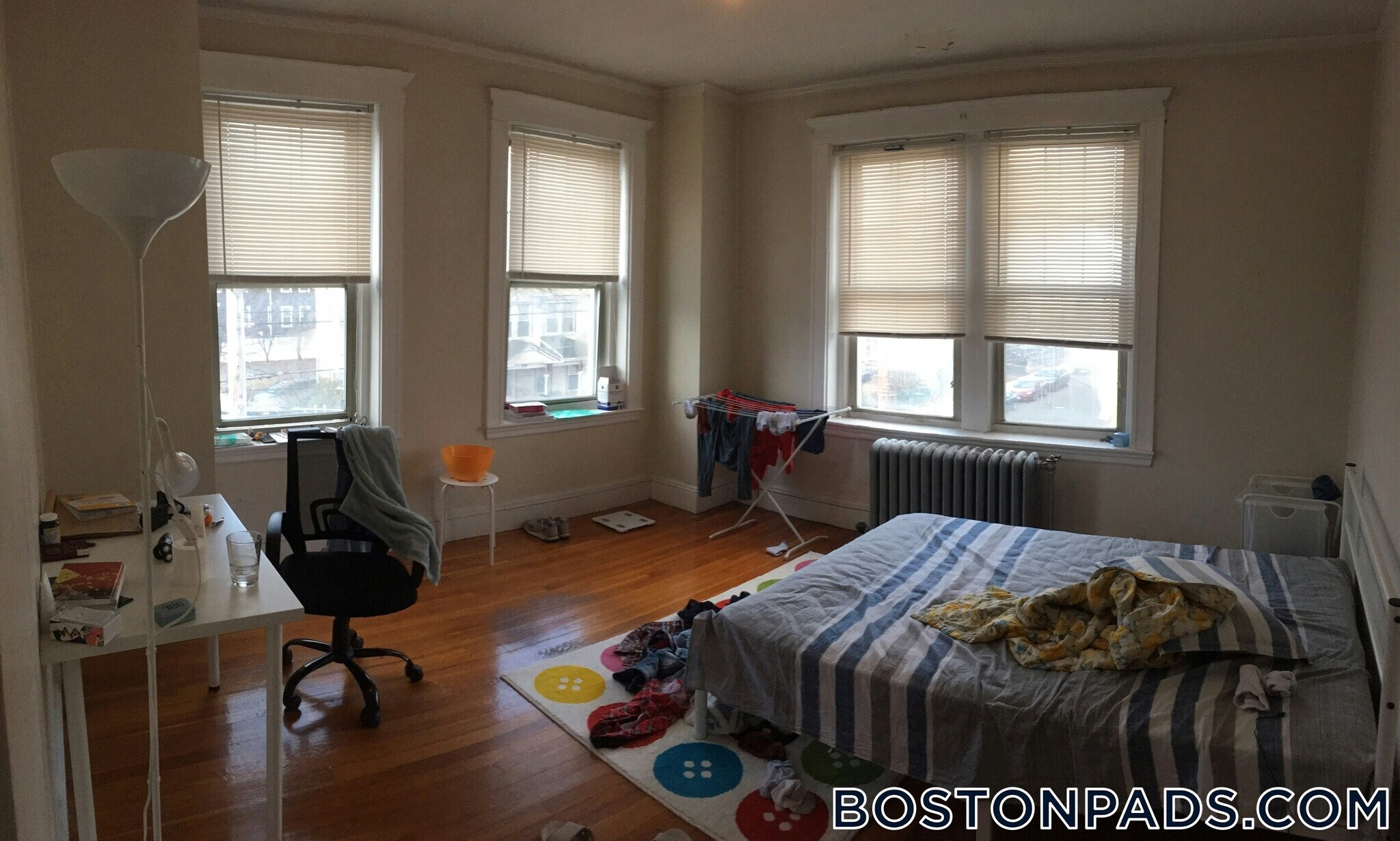 Building Photo - 96 Maple St