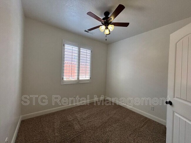 Building Photo - 750 W 350 N