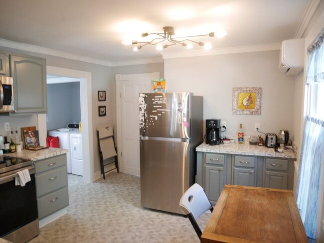 Building Photo - Charming 3-Bedroom Home in Cambridge – Steps from the Choptank River