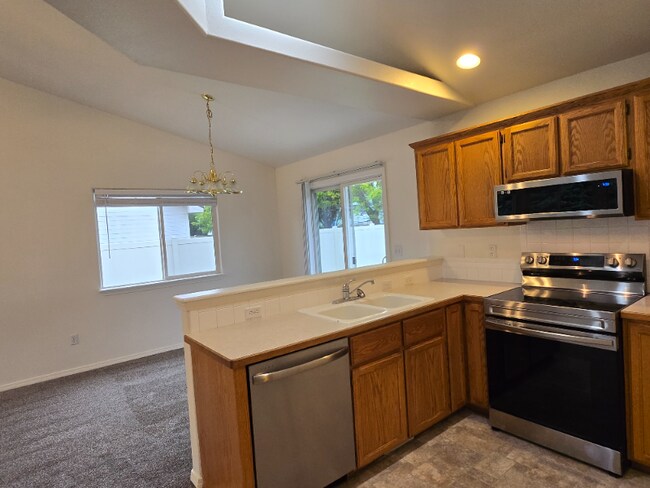 Building Photo - 4209 E Lanager Ct