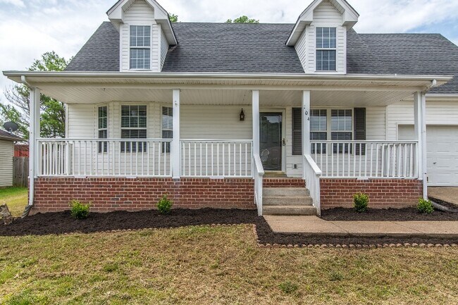 Building Photo - 104 Amelia Ct