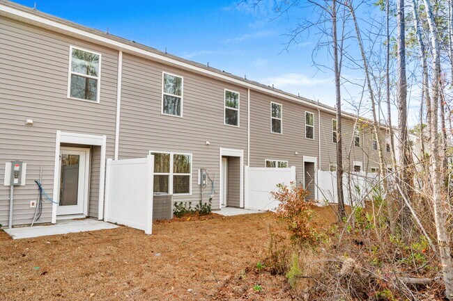 Building Photo - 608 Rd