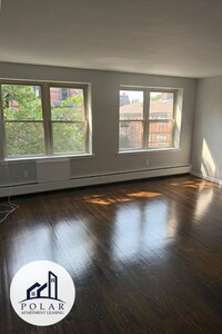 Building Photo - 821 Central St