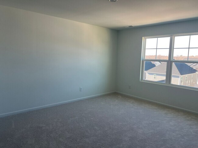 Building Photo - 1456 Jay Rd