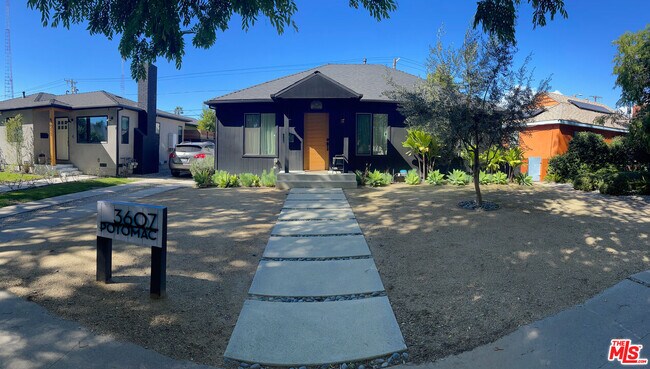 Building Photo - 3607 Potomac Ave