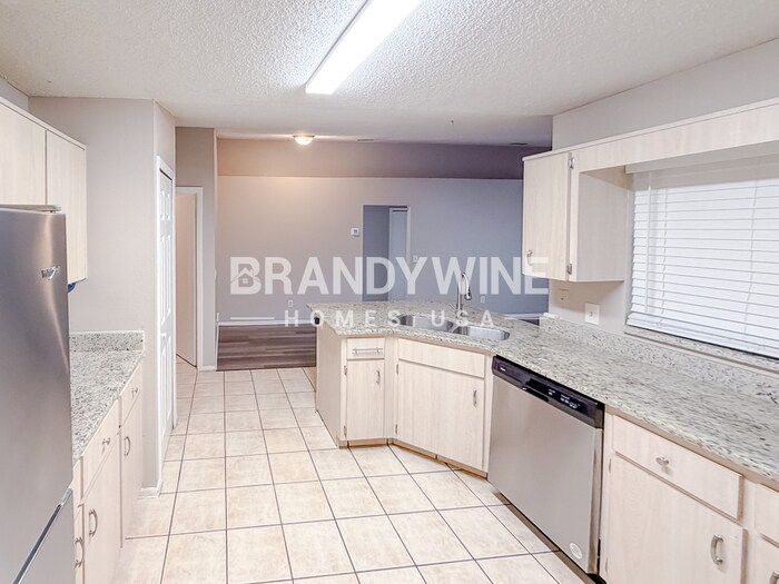 Building Photo - 7129 Ironwood Dr