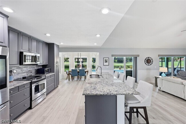 Building Photo - 9962 Ortega Ln