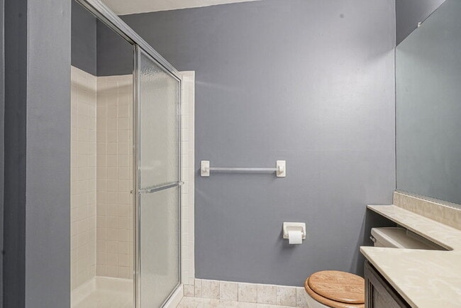 Building Photo - 2004 Augusta Cir