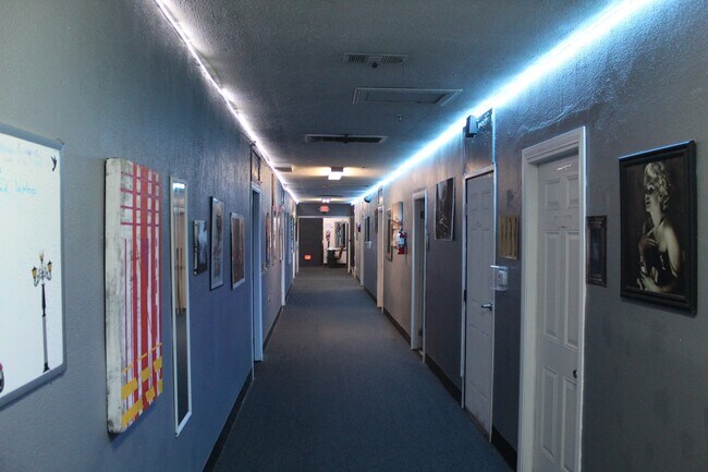 Building Photo - Room #1
