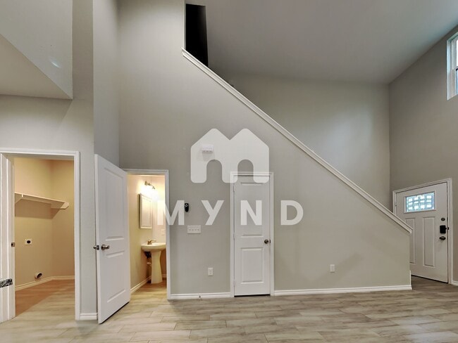 Building Photo - 14986 Bonham Ln