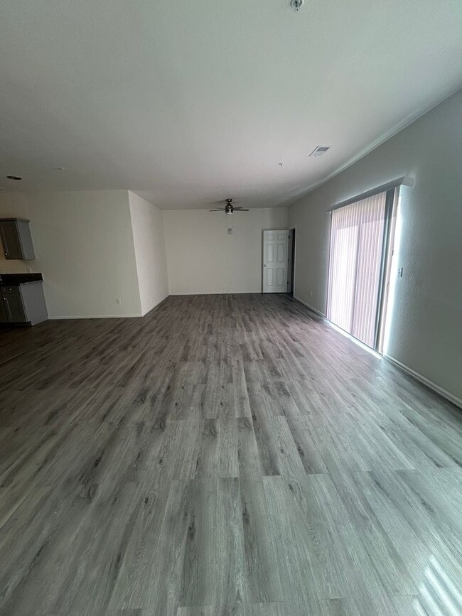 Interior Photo - Poblana Place