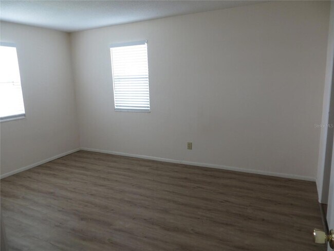 Building Photo - 1500 Gay Rd