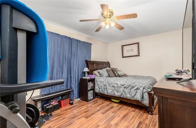 Building Photo - Beautiful 3 Bedroom, 2 Bathroom Home in No...