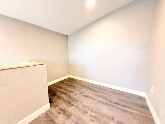 Building Photo - Lovingly Updated Home with Separate Garage, Outdoor Cat Enclosure, Finished Basement, Large Yard,...