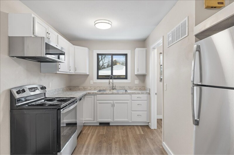 Building Photo - 420 Lordwith Dr