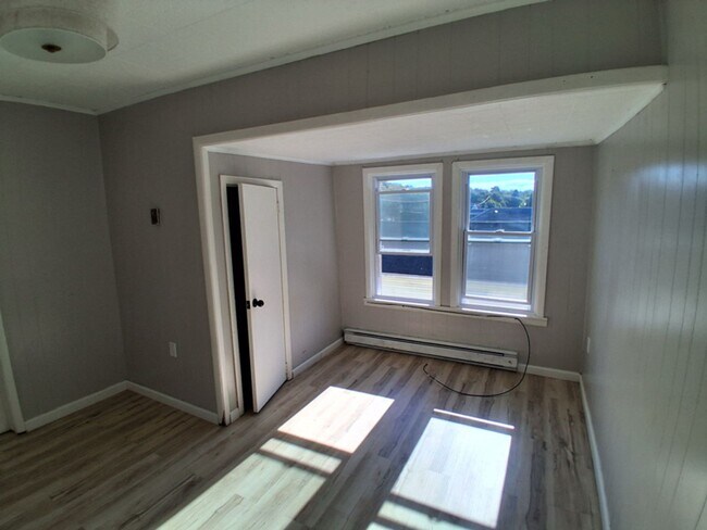 Building Photo - 65-67 Railroad Street