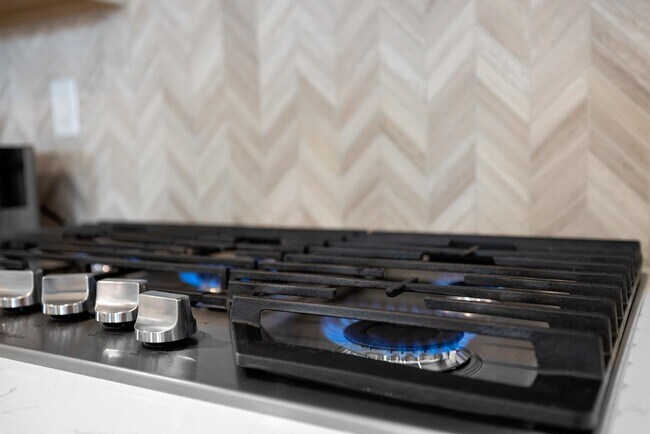 Building Photo - 5628 Gerber Rd