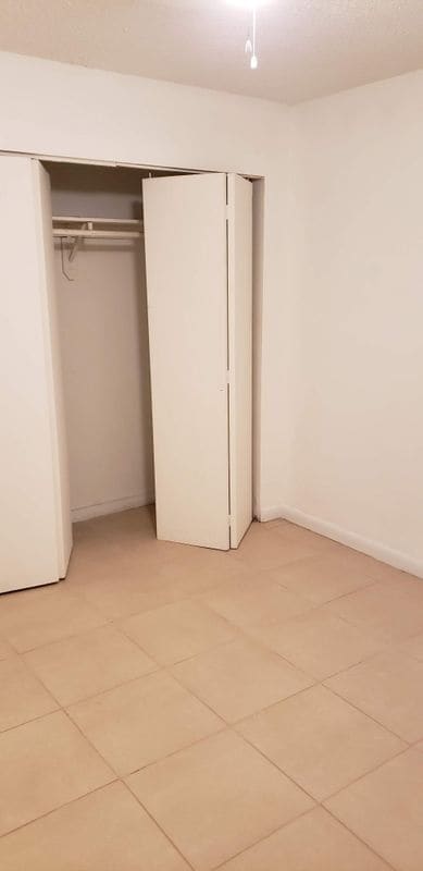 Building Photo - 5704 NW 28th St