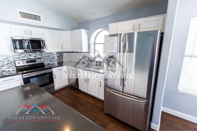 Building Photo - 19025 N 36th Way