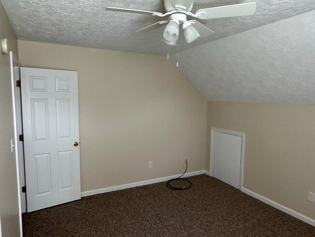 Building Photo - 1021 Excel Ct