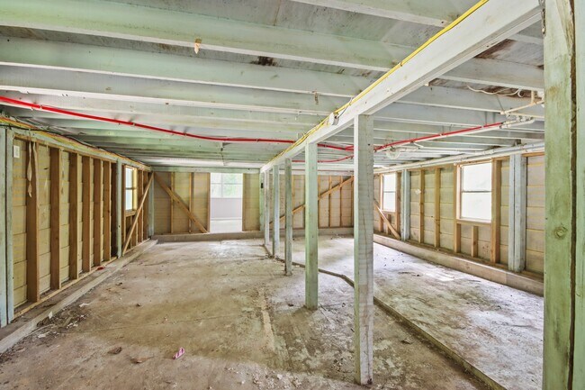 Building Photo - 21146 New Candy Dr