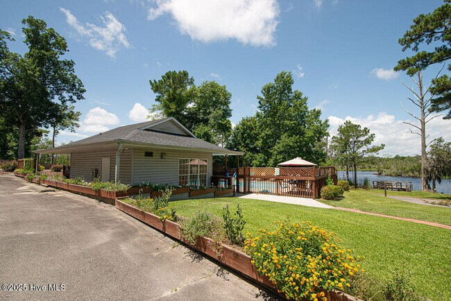 Building Photo - 149 Dockside Dr